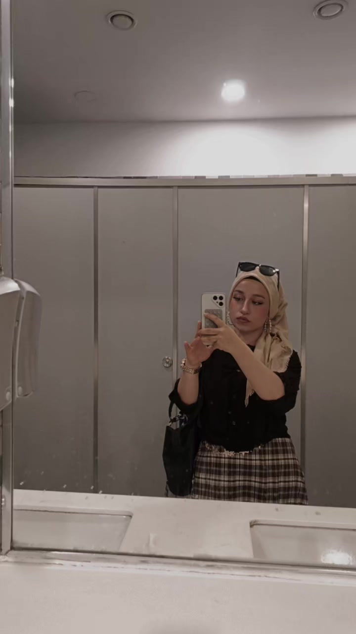 @𝘊𝘦𝘺𝘭𝘪𝘯