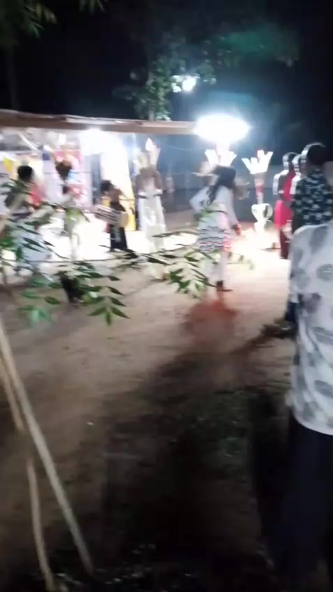 @නිලුකා ගුරු මෑණියෝ 🙏🙏🙏🙏
