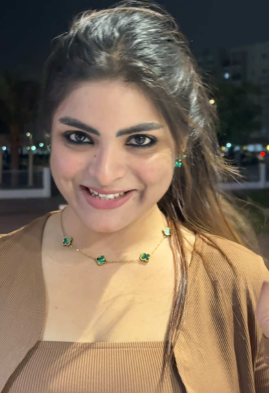 @chayaschu
