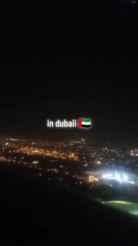 @SARITA👩❤️💋👩🫂🇳🇵🇦🇪🎌