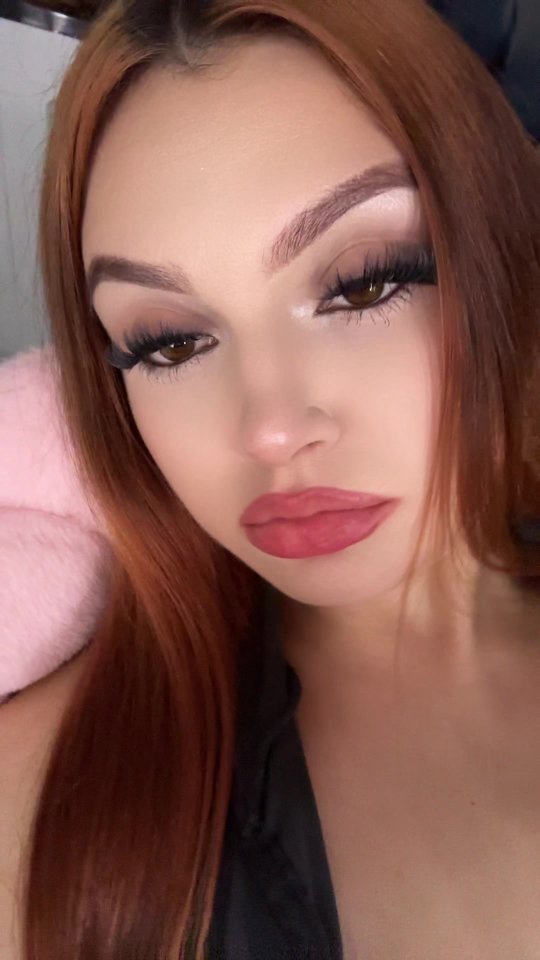 @Katiebabyy 🍒🎱🍸