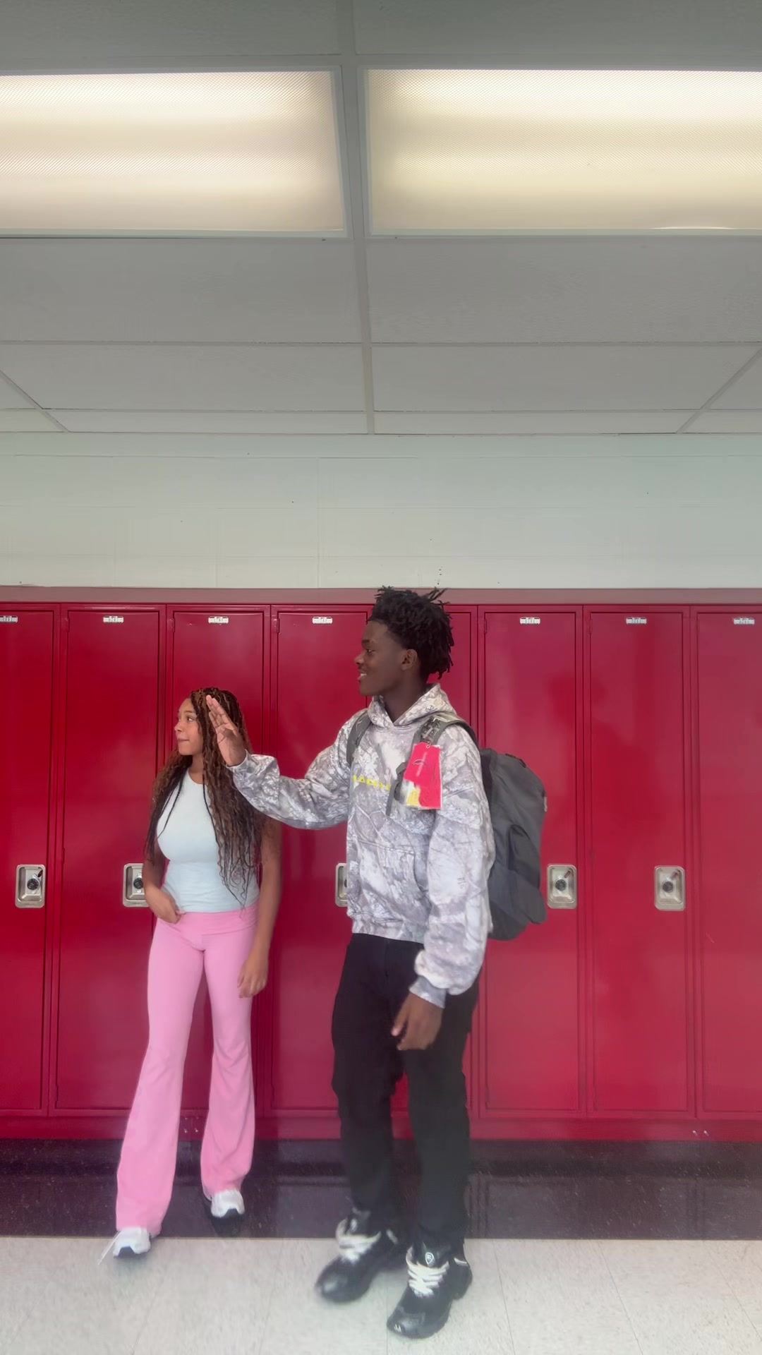 @Uzii
