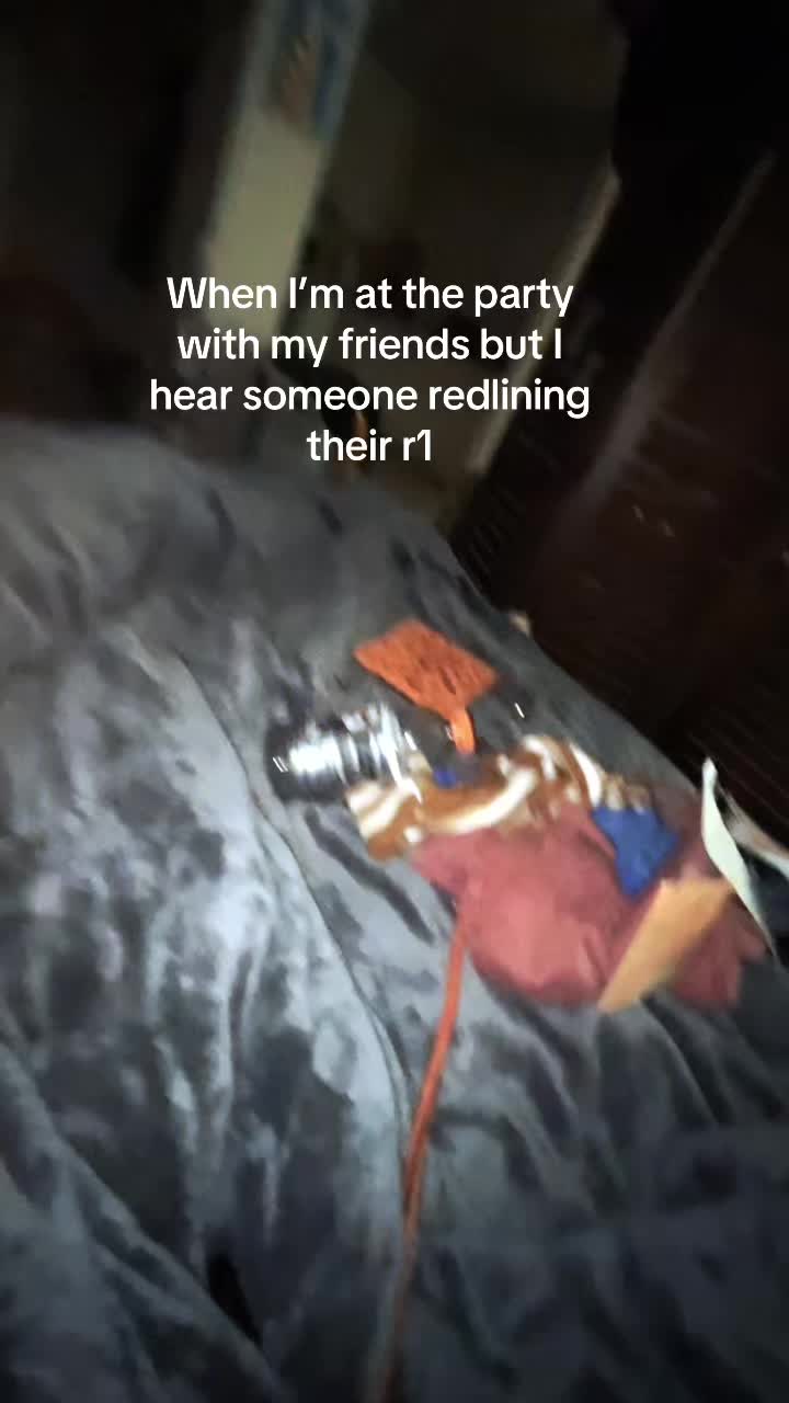 @Mia