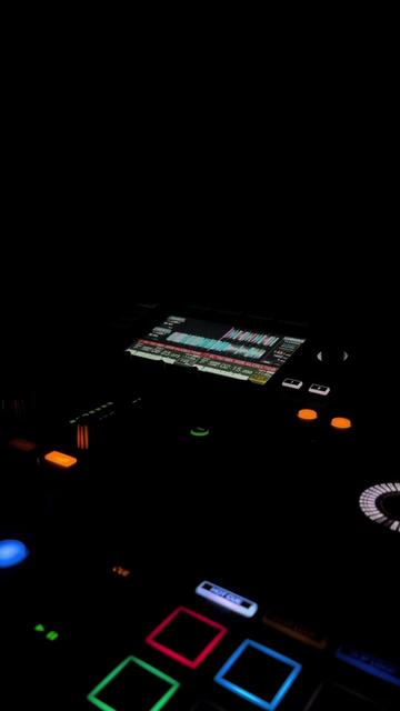 @GILDAN