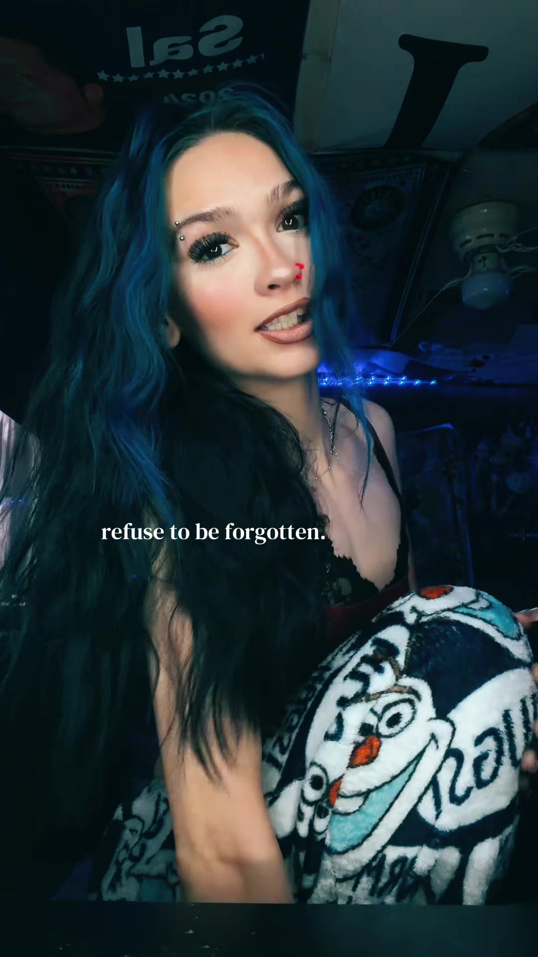 @kay 🍒.