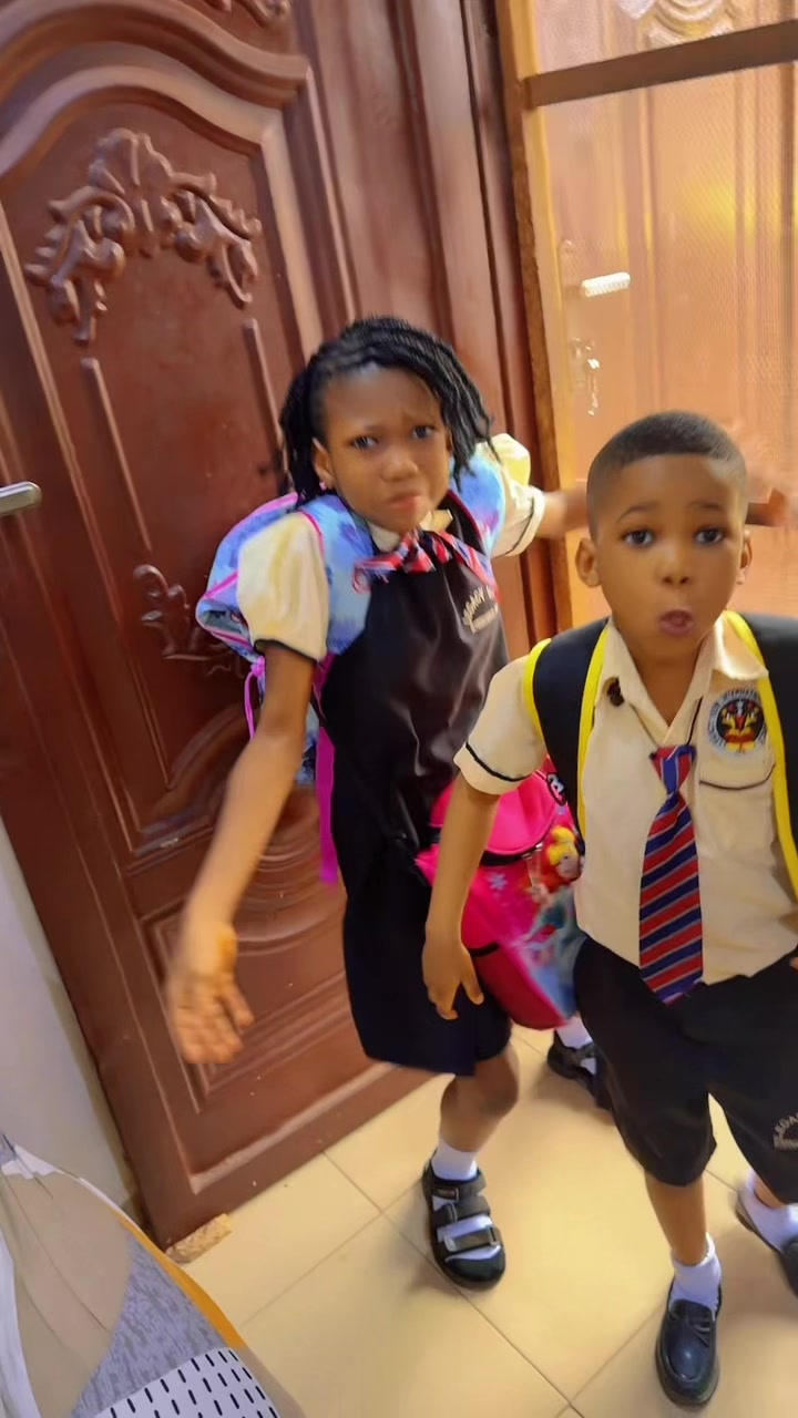 @chikitotheschoolgirl