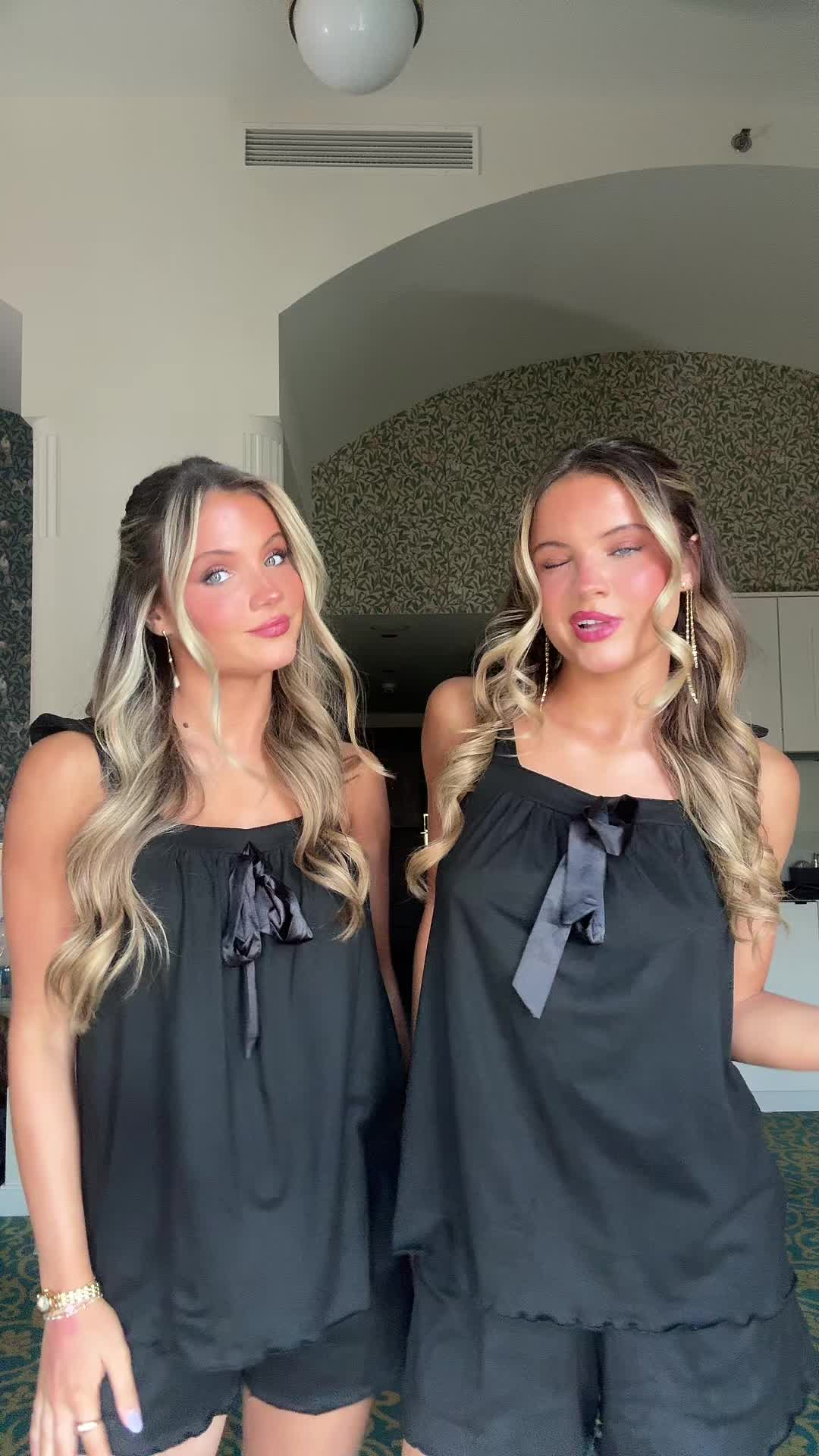 @Ella and Emma Rozmajzl