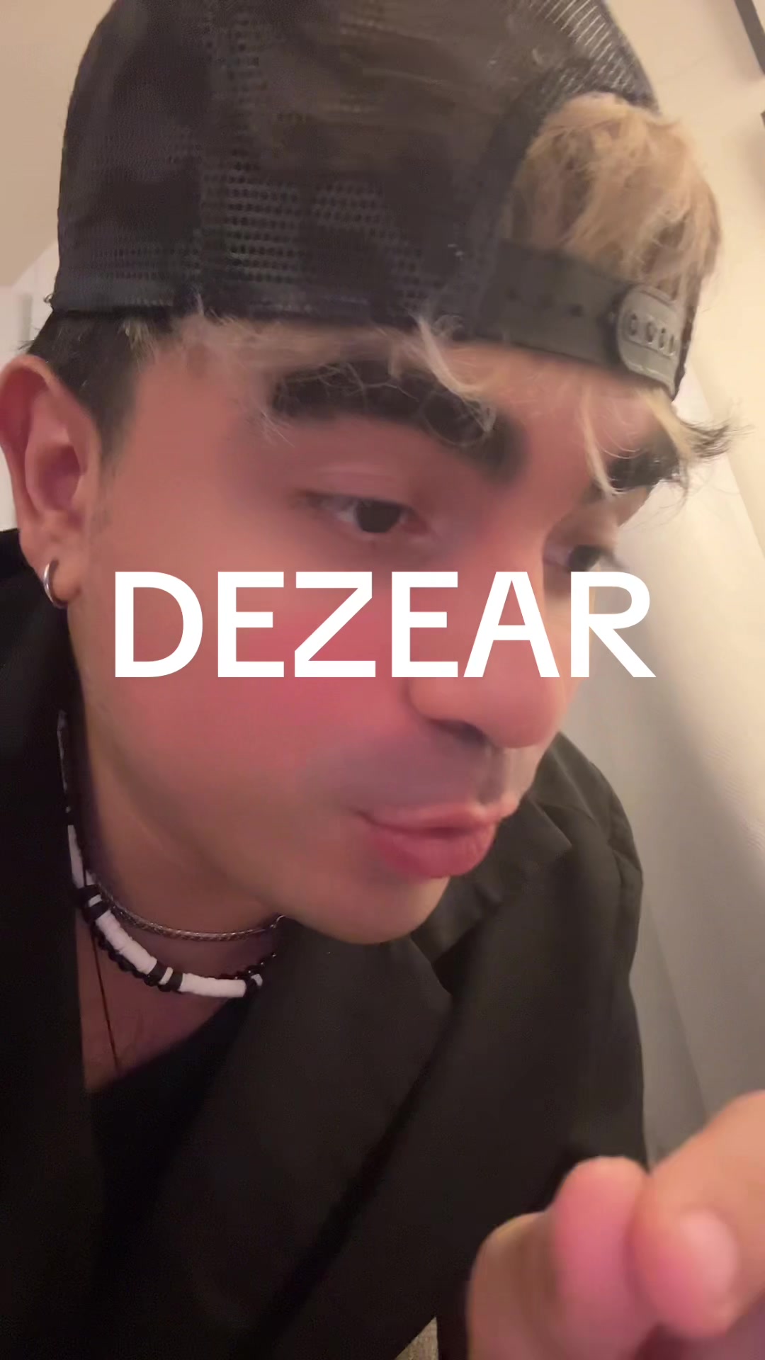 @Dezear DZR 🌓