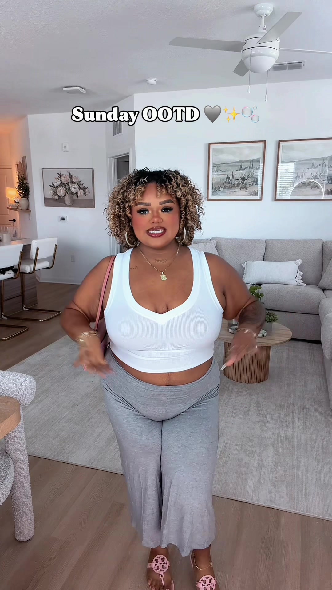 @Curlyheadsierra 💗
