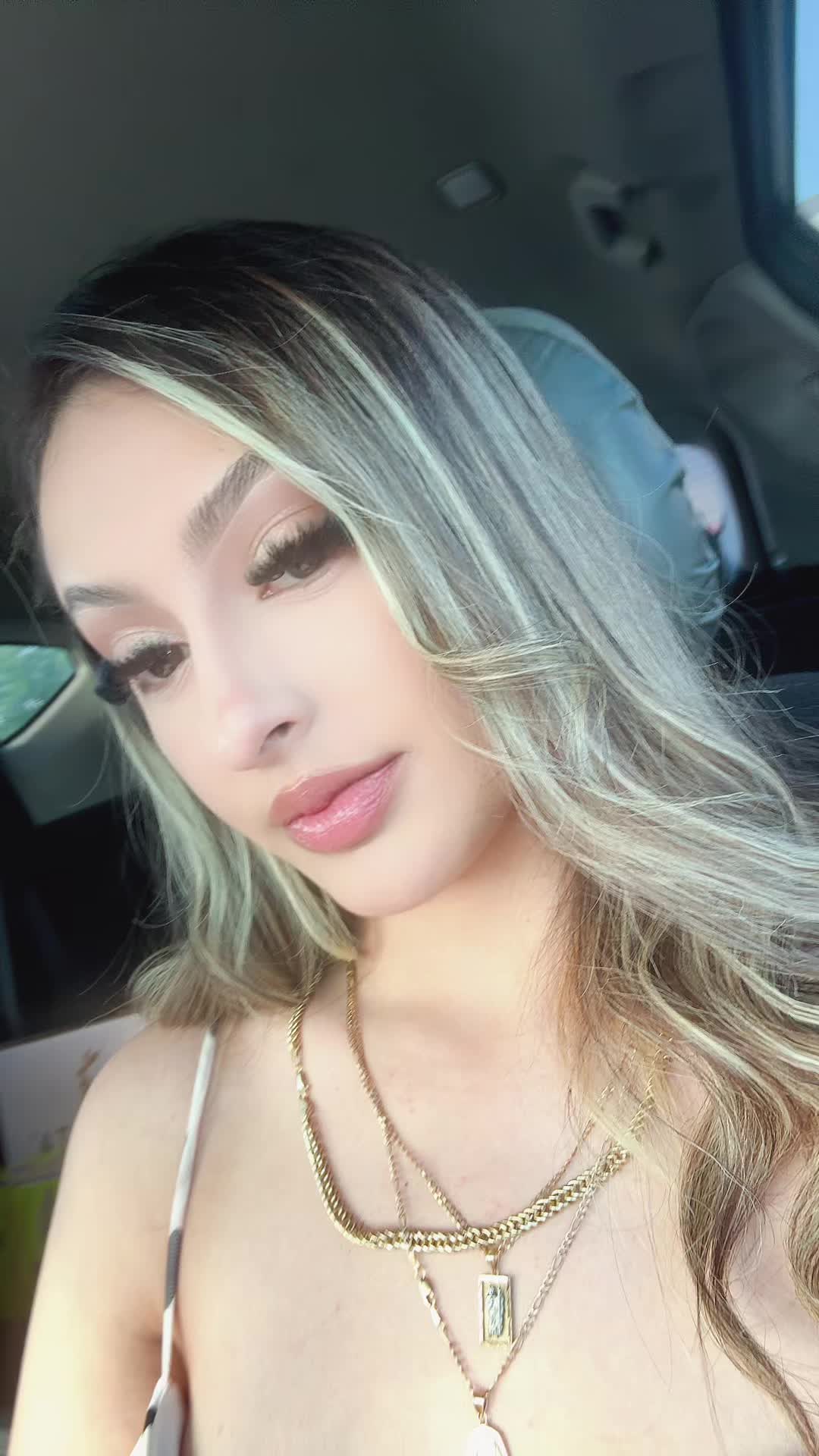 @yasmin