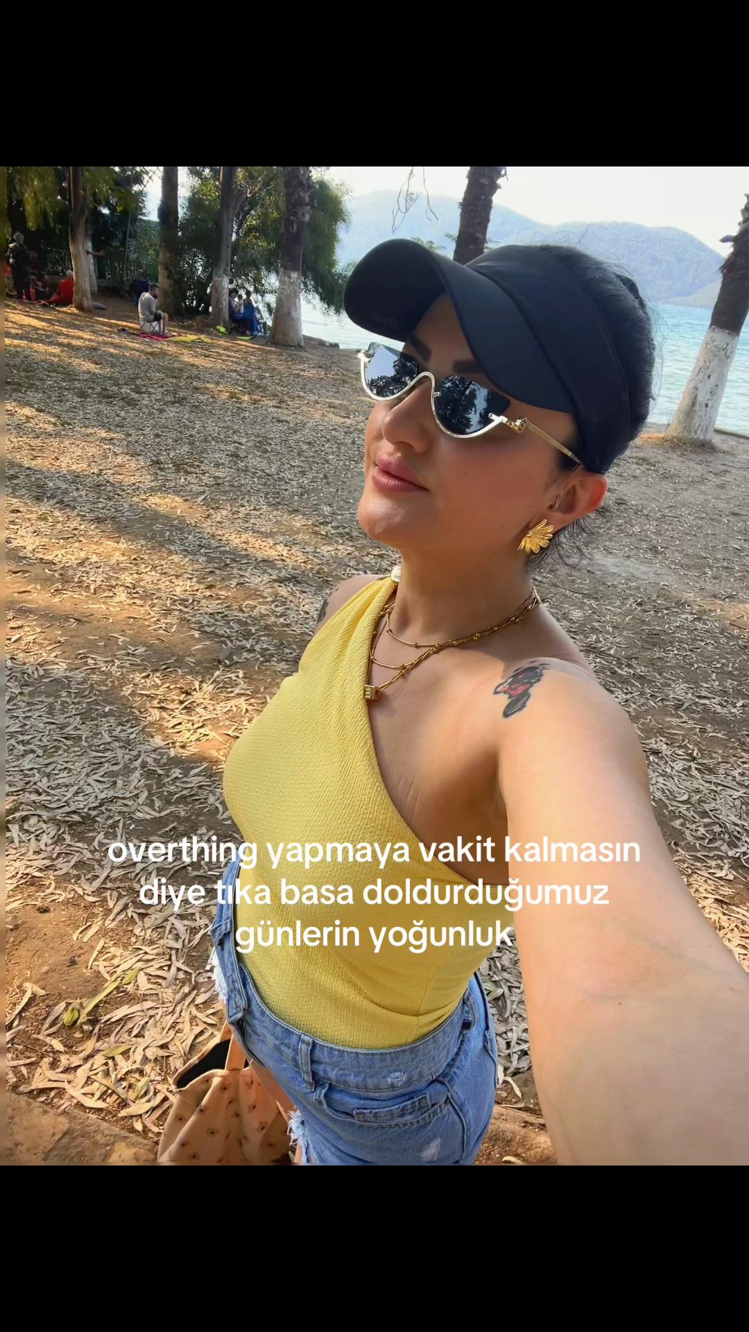 @Elif Tek