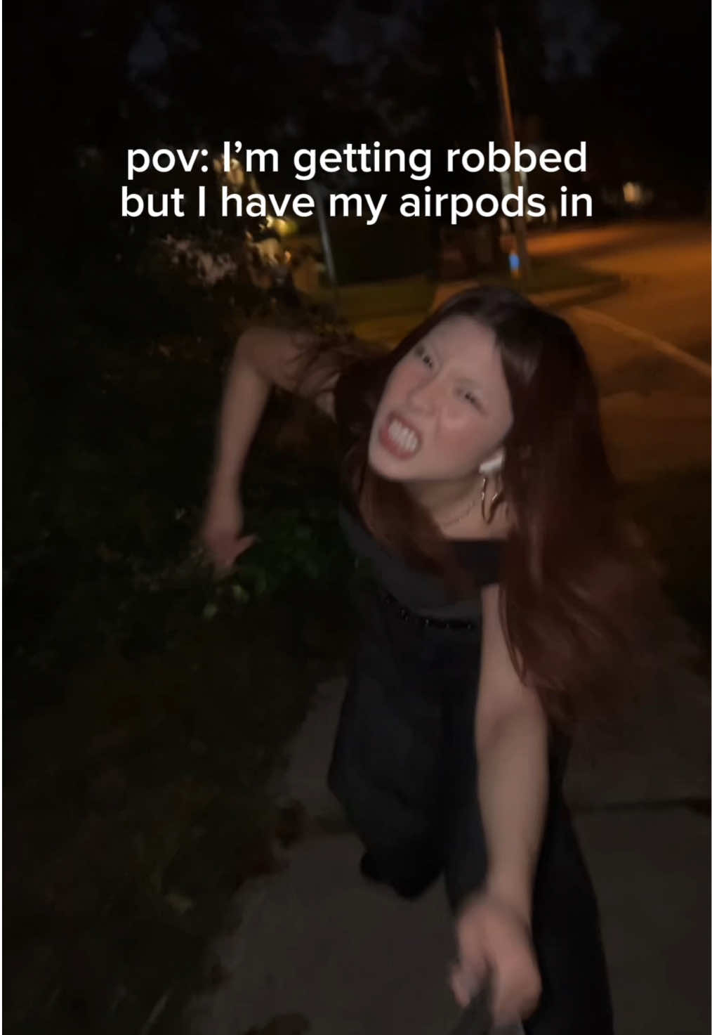@thevivivibes