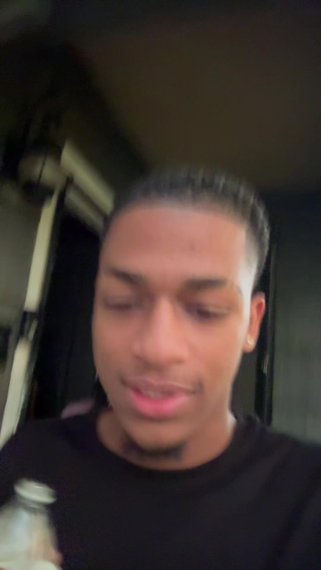 @T