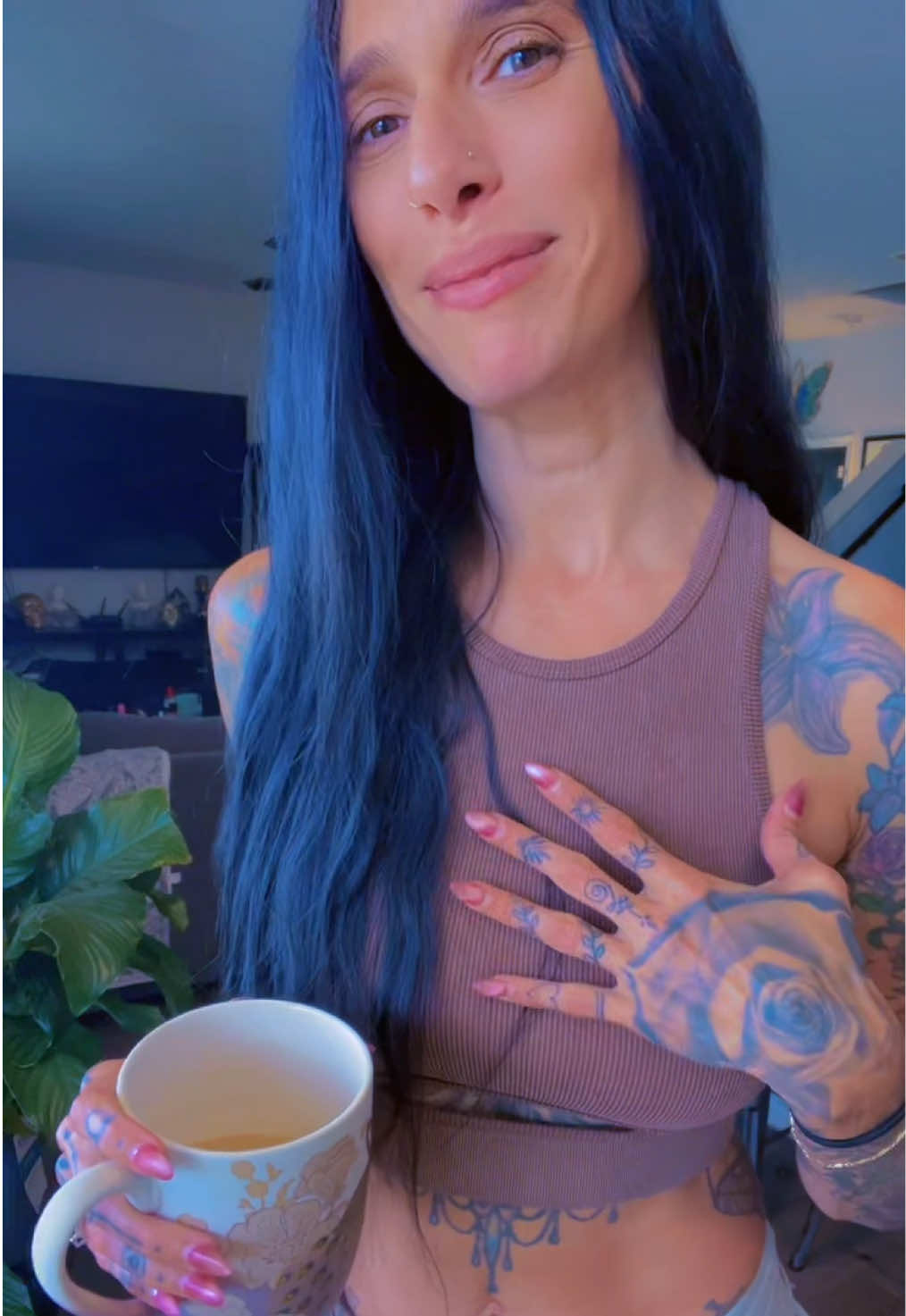 @Holly_Love