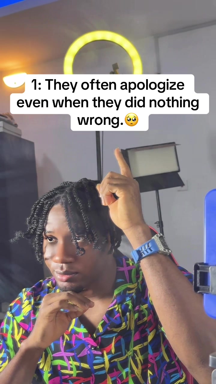 @BOY—JAMES 👑🇳🇬🇨🇿