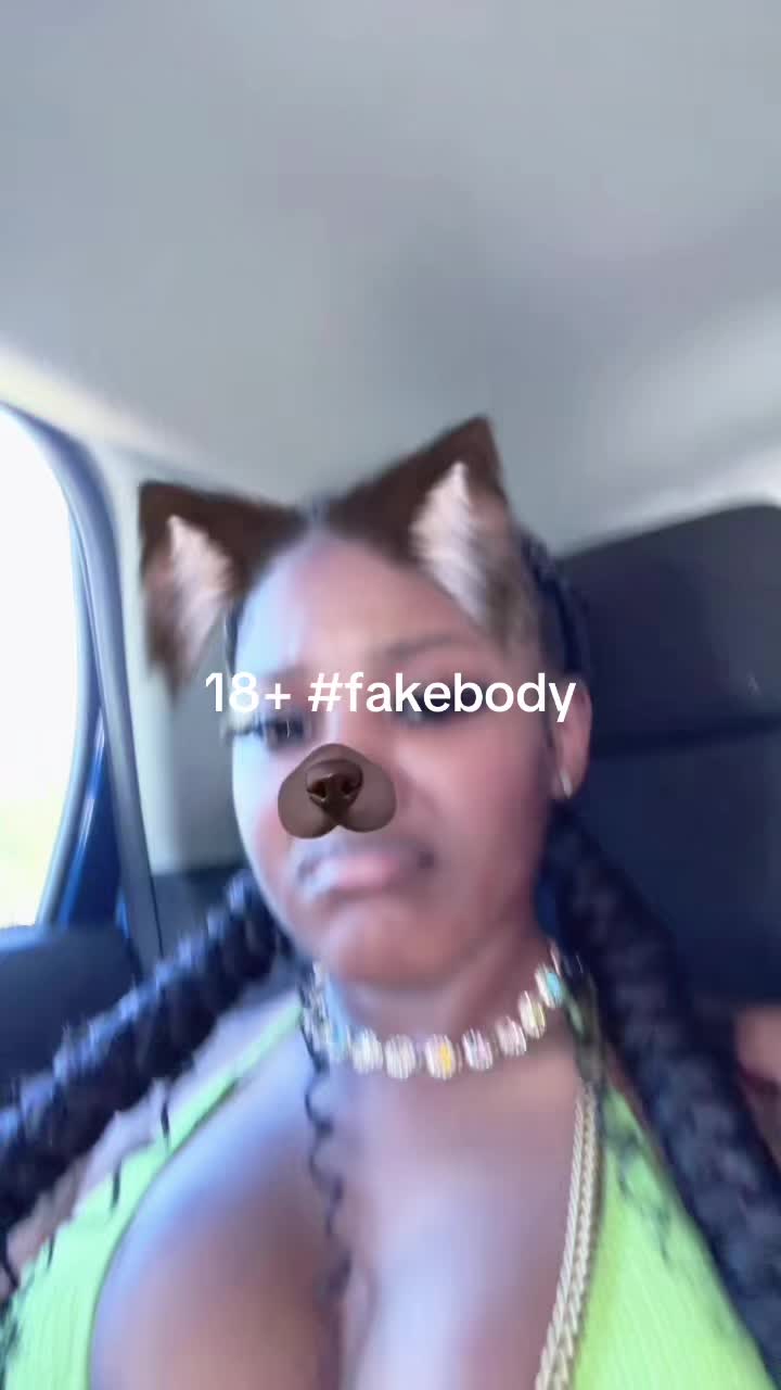 @pinkdreamworld0630