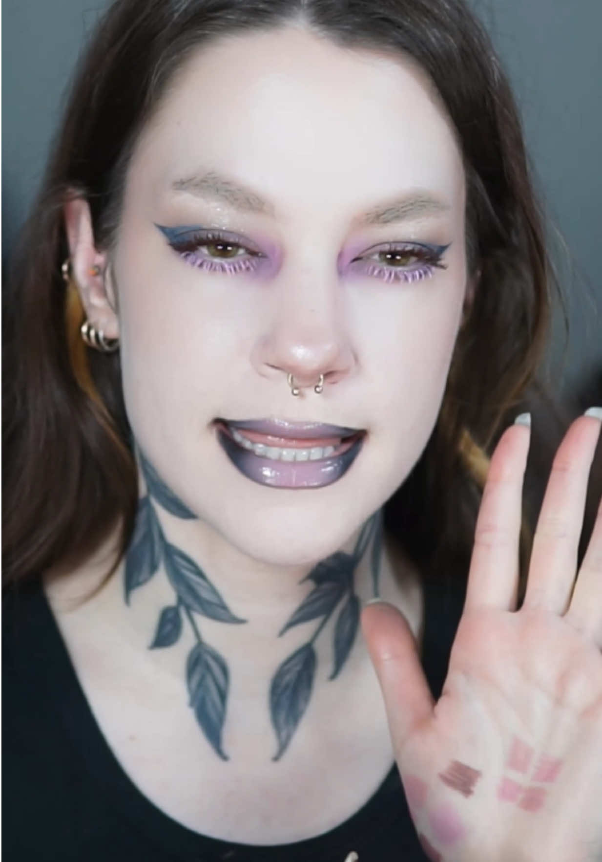 @CourtneyQuarantine