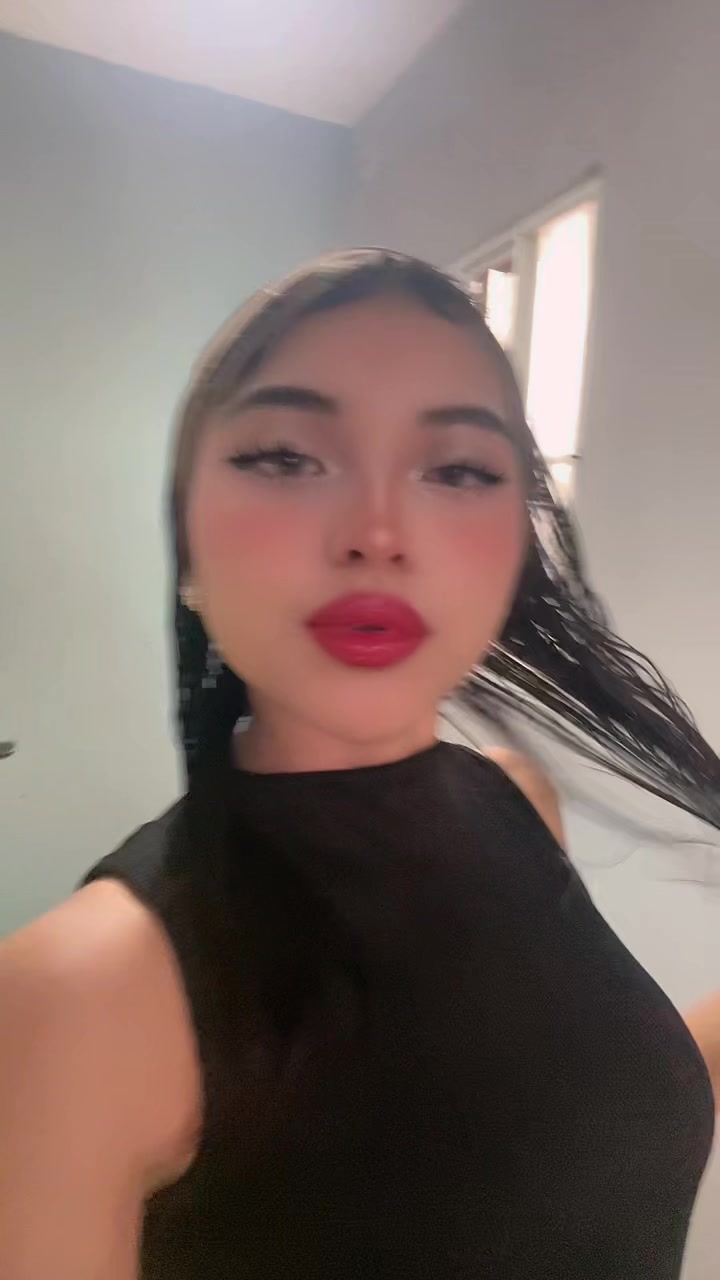 @Mairin May