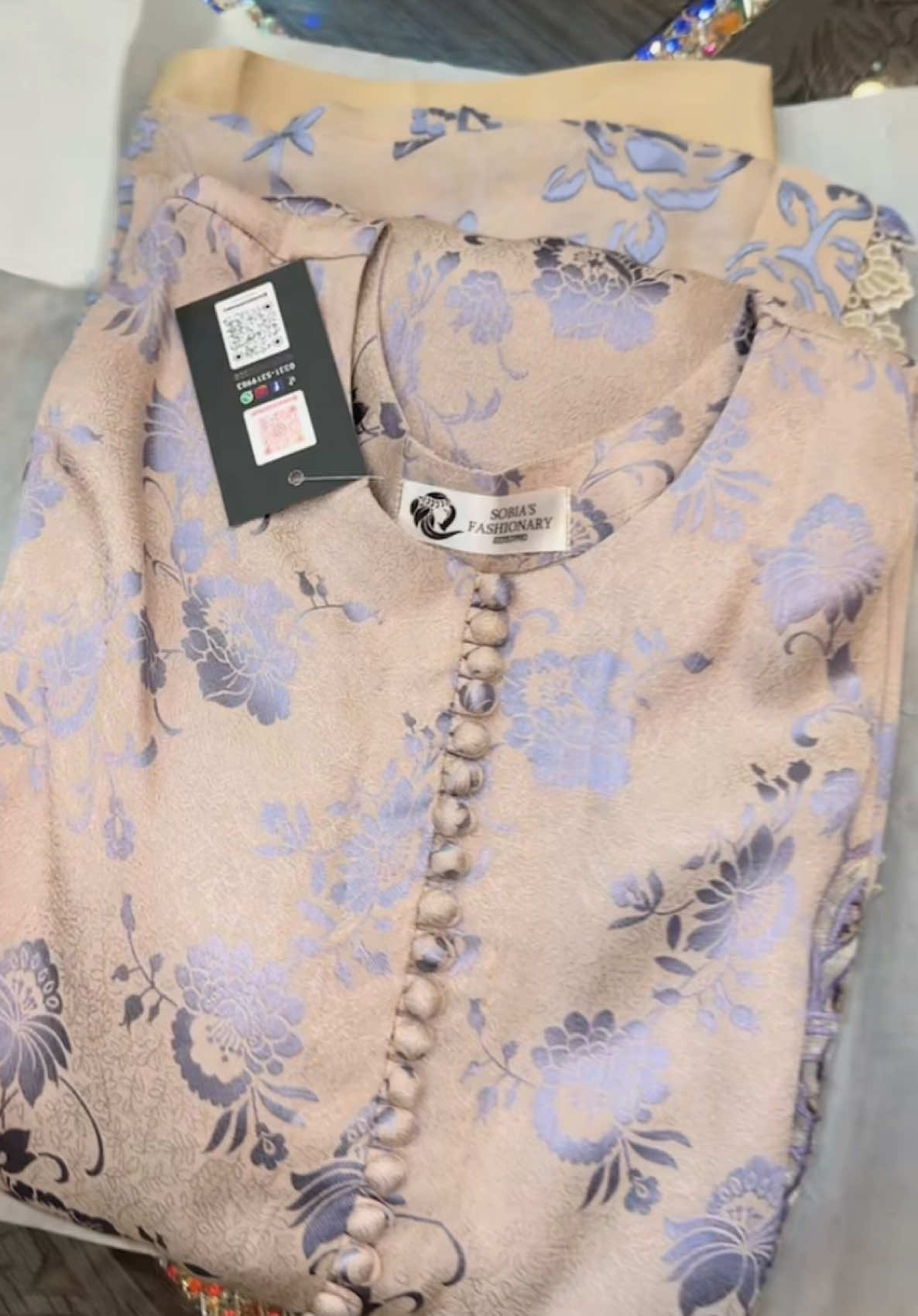 @Sobia Fashionary