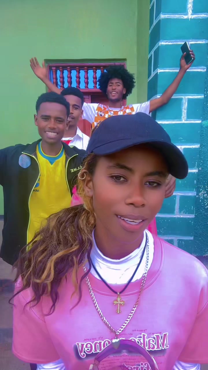@Bṟ&atilde;żił👑}1&deg;🇧🇷💎