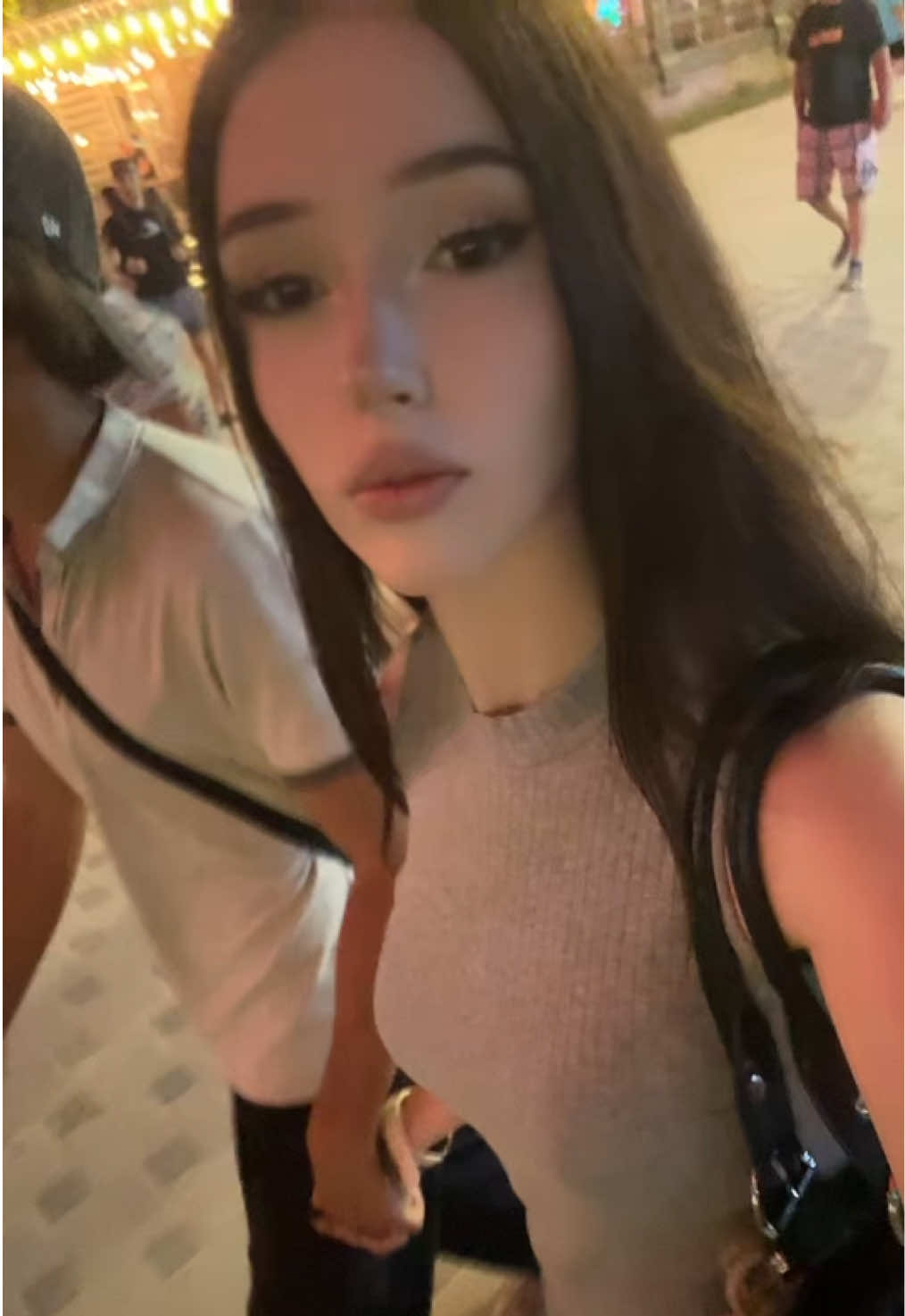 @асяам