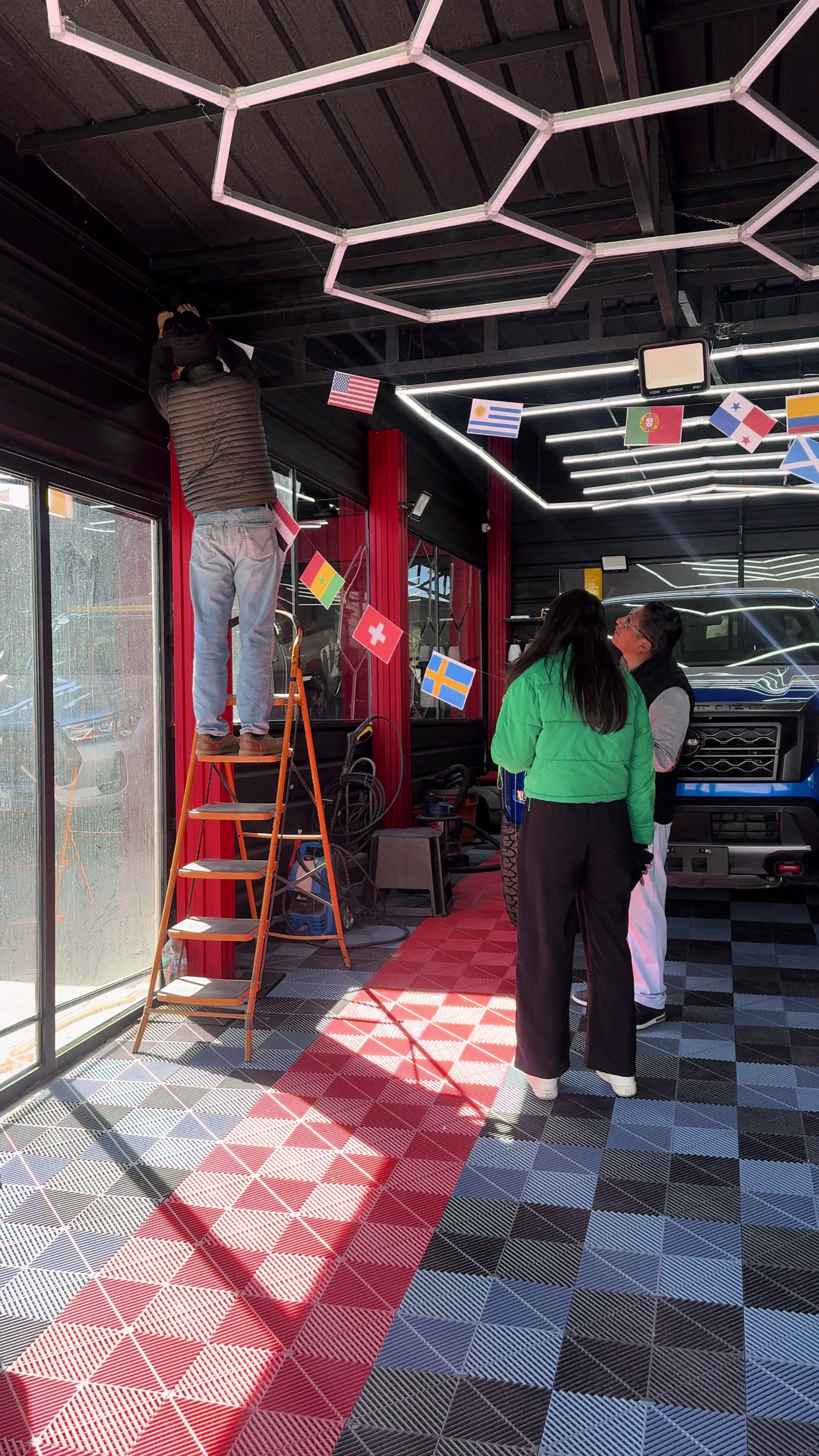 @Good Cars Bolivia
