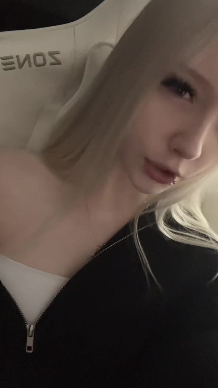 @hRr’✱