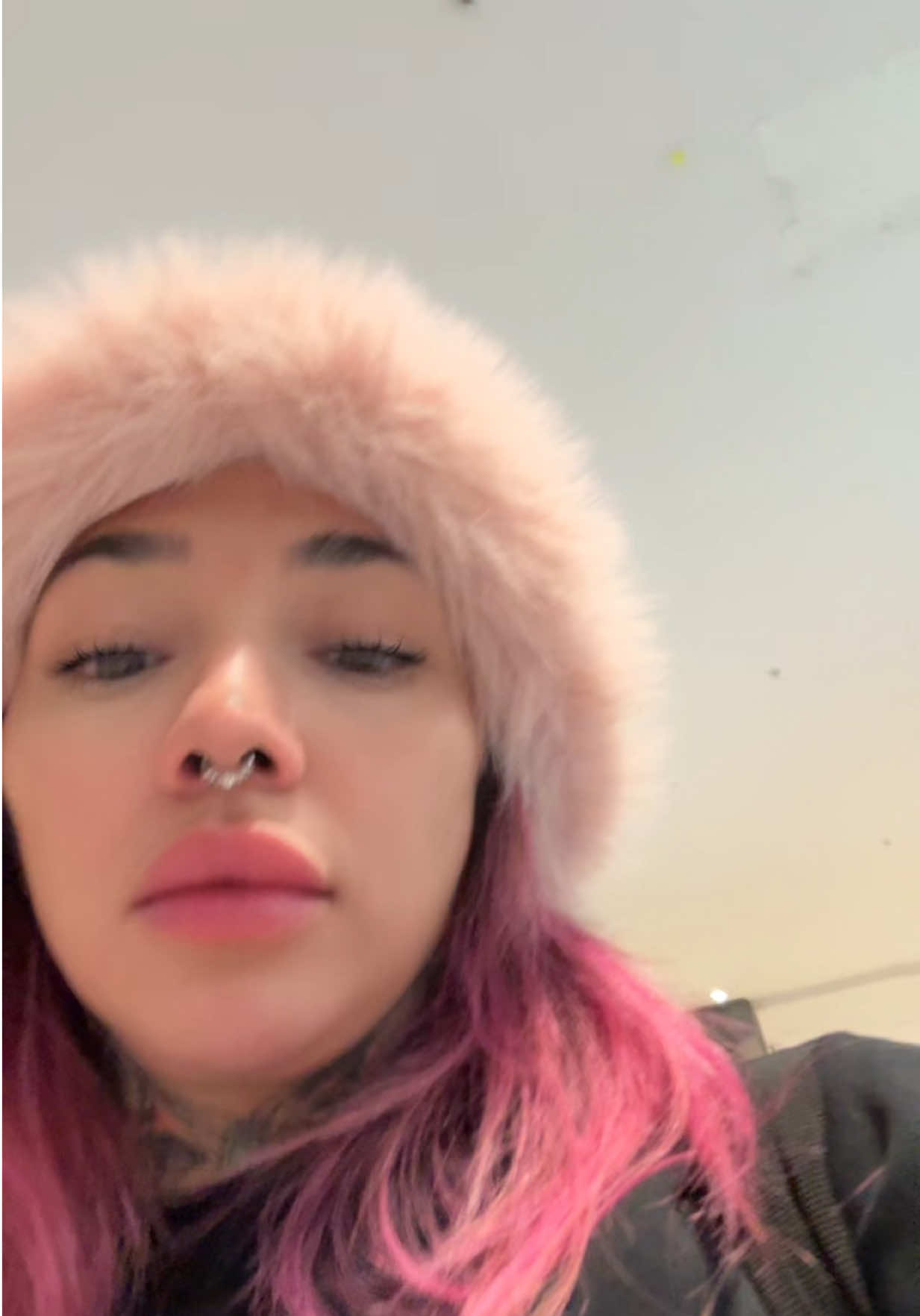 @Amandarossepinkfox