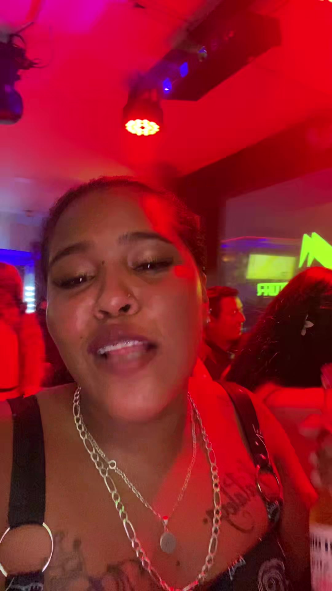 @la chiki 🙈✍️🥰