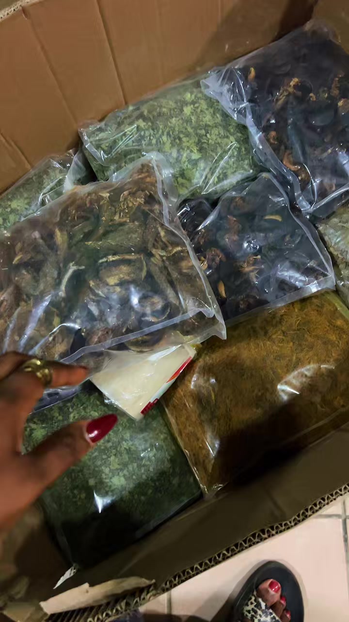 @Lelafood