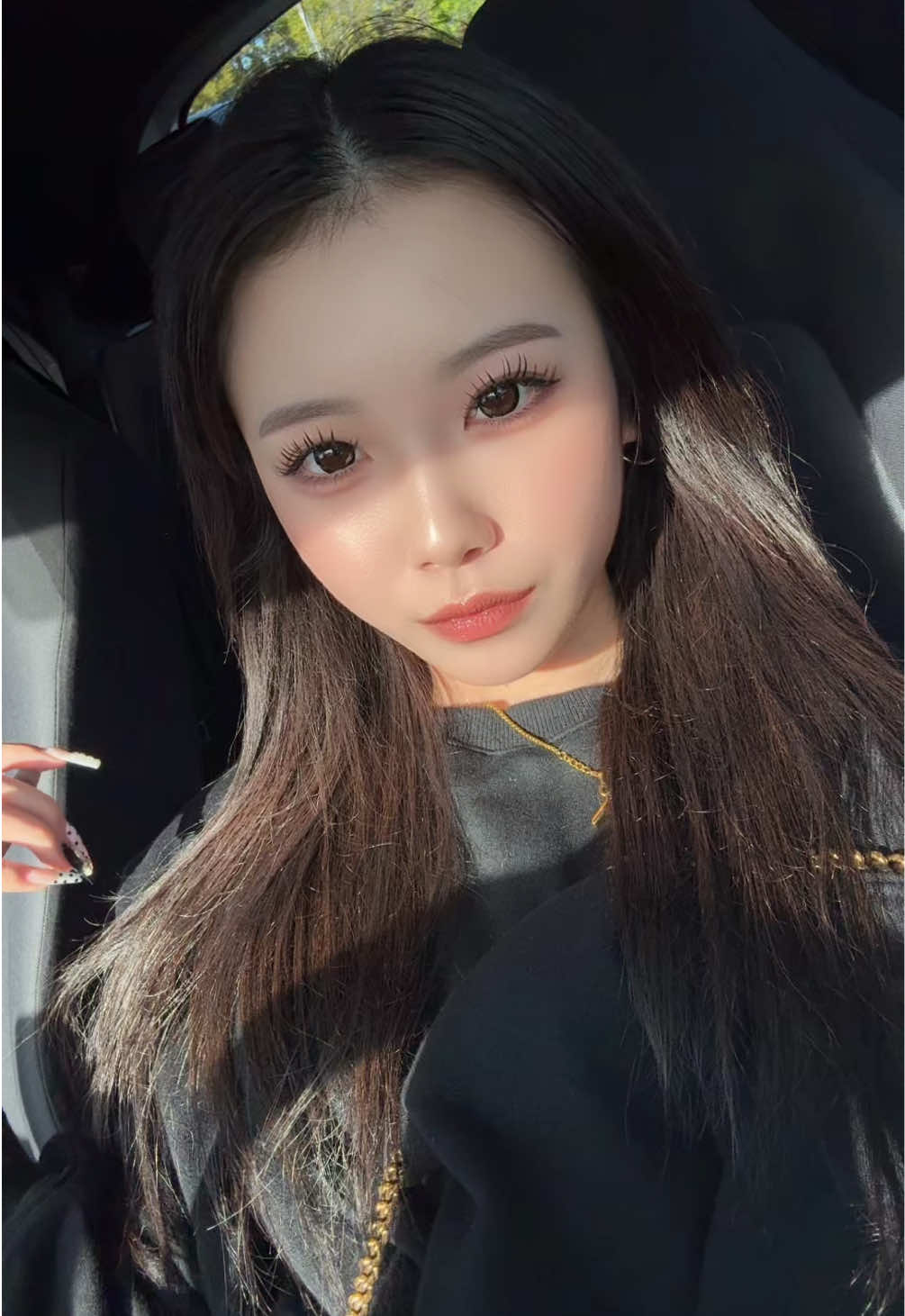 @ᴍᴏᴍᴏɴᴀ