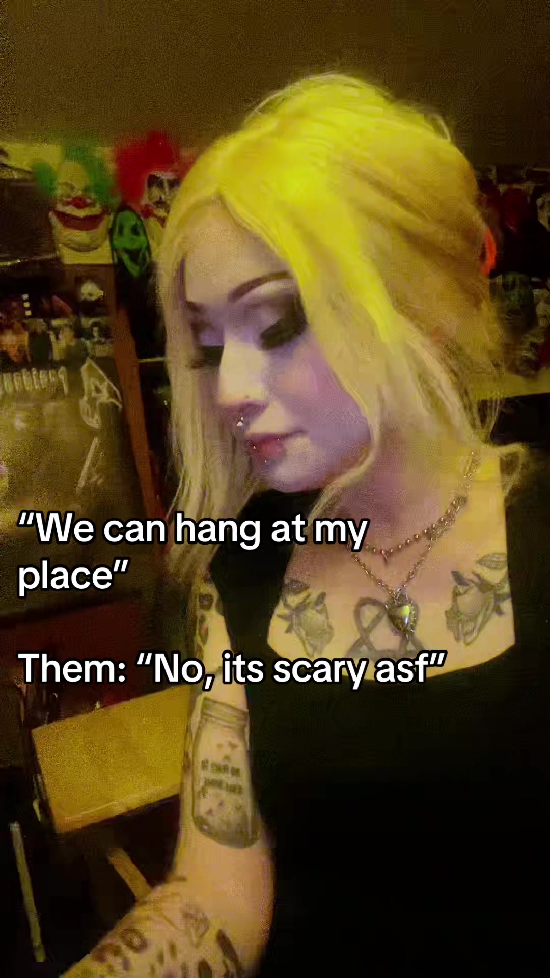 @CuteHorror