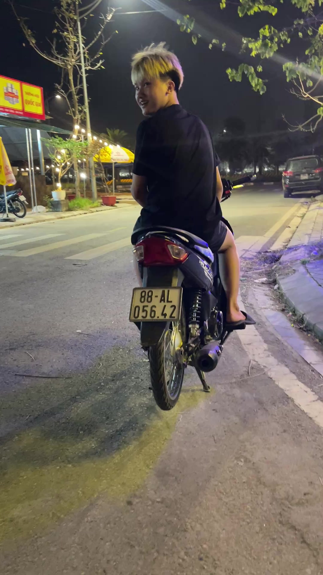 @Nguyen Bao Nam