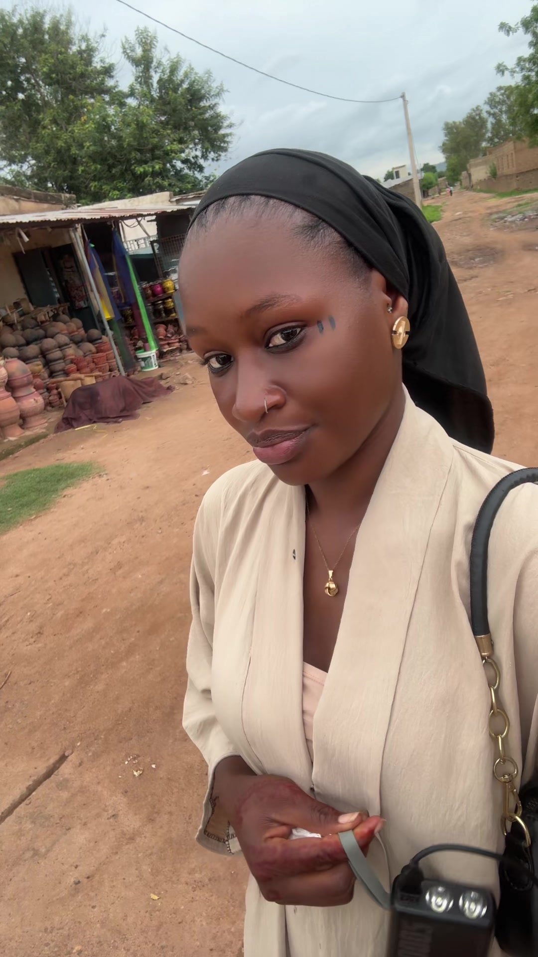 @Awiska Tangara