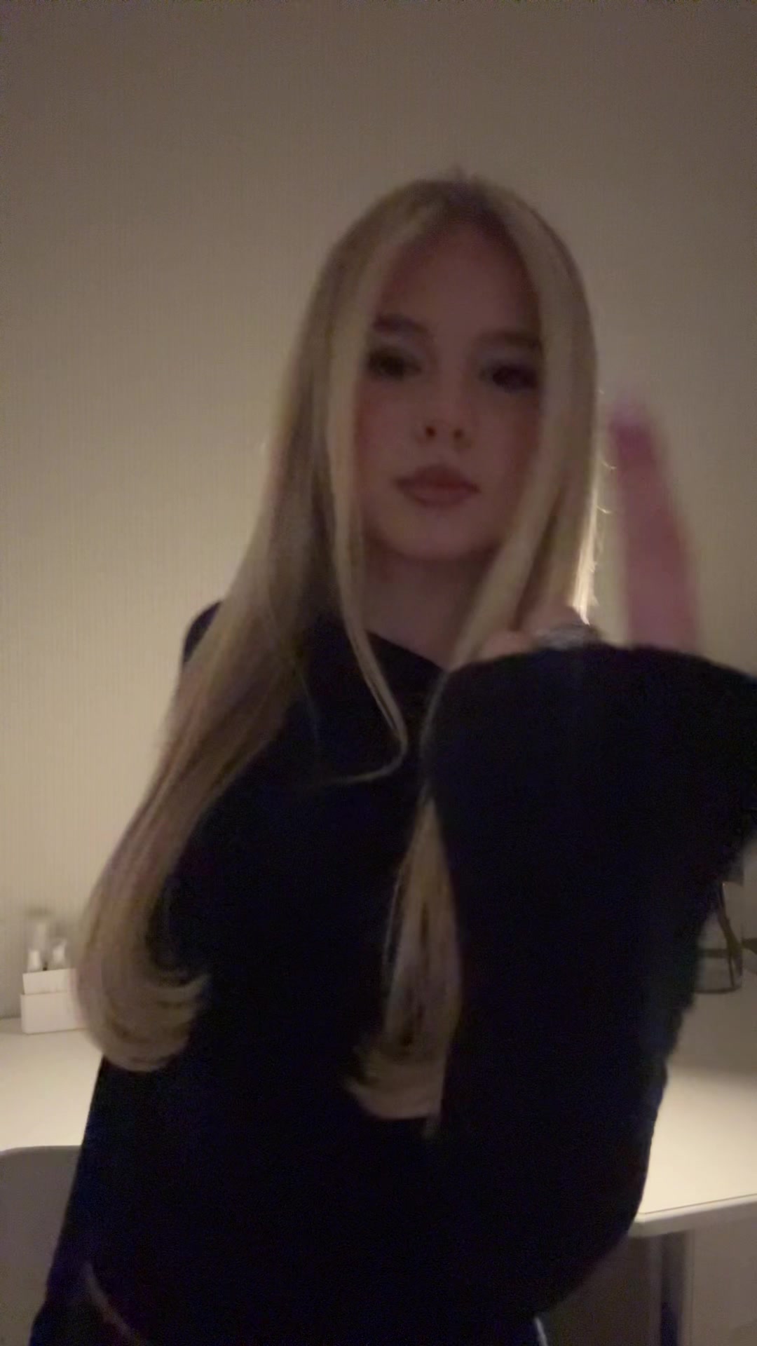 @aarishkq