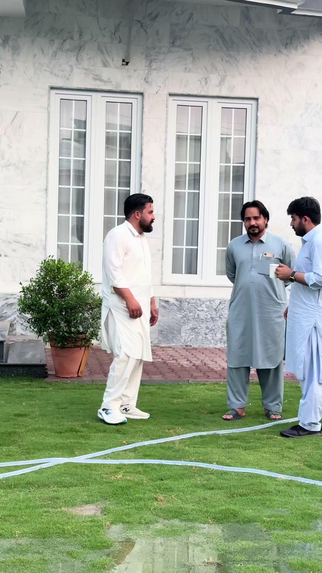 @Hanif Dawar