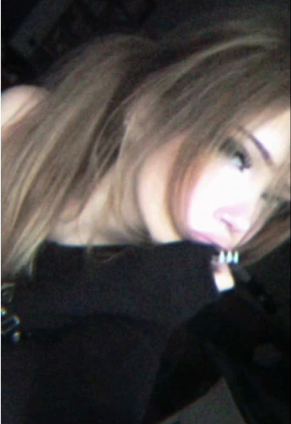 @łasťblow