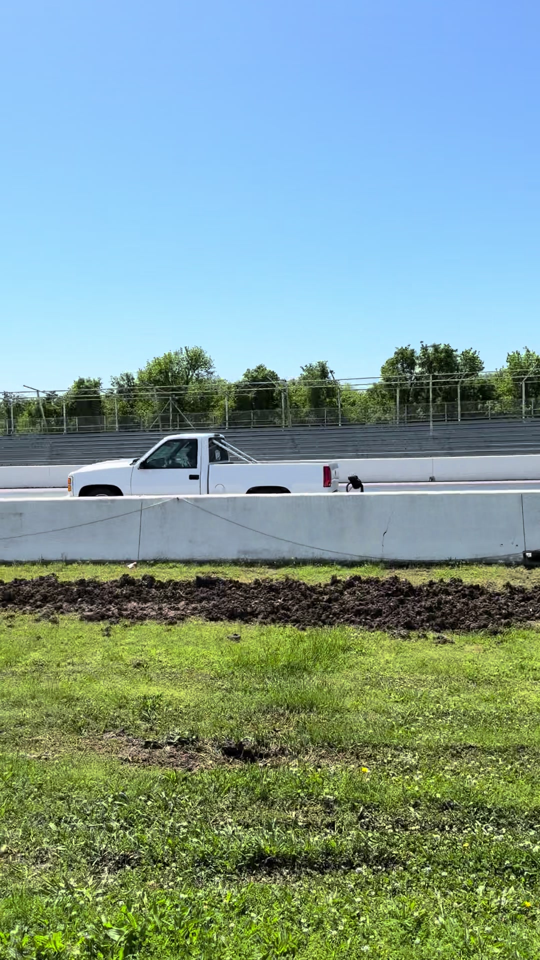 @Drag Drive Repeat