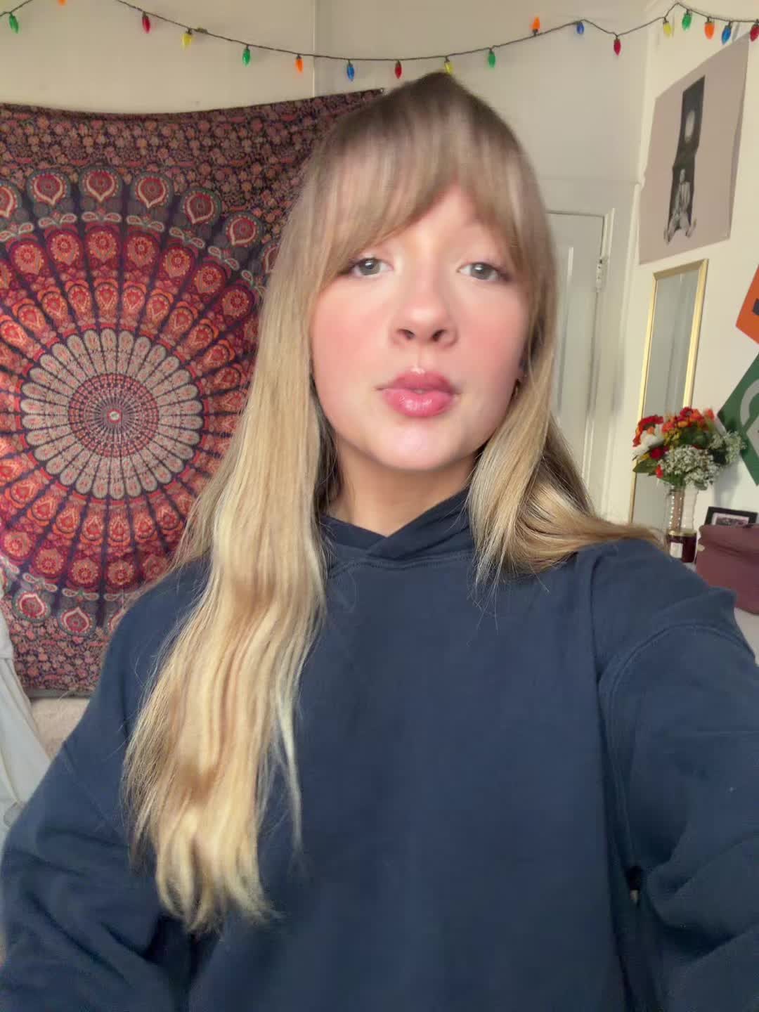 @𝘢𝘶𝘣𝘳𝘦𝘺 𝘦𝘭𝘪𝘴𝘦