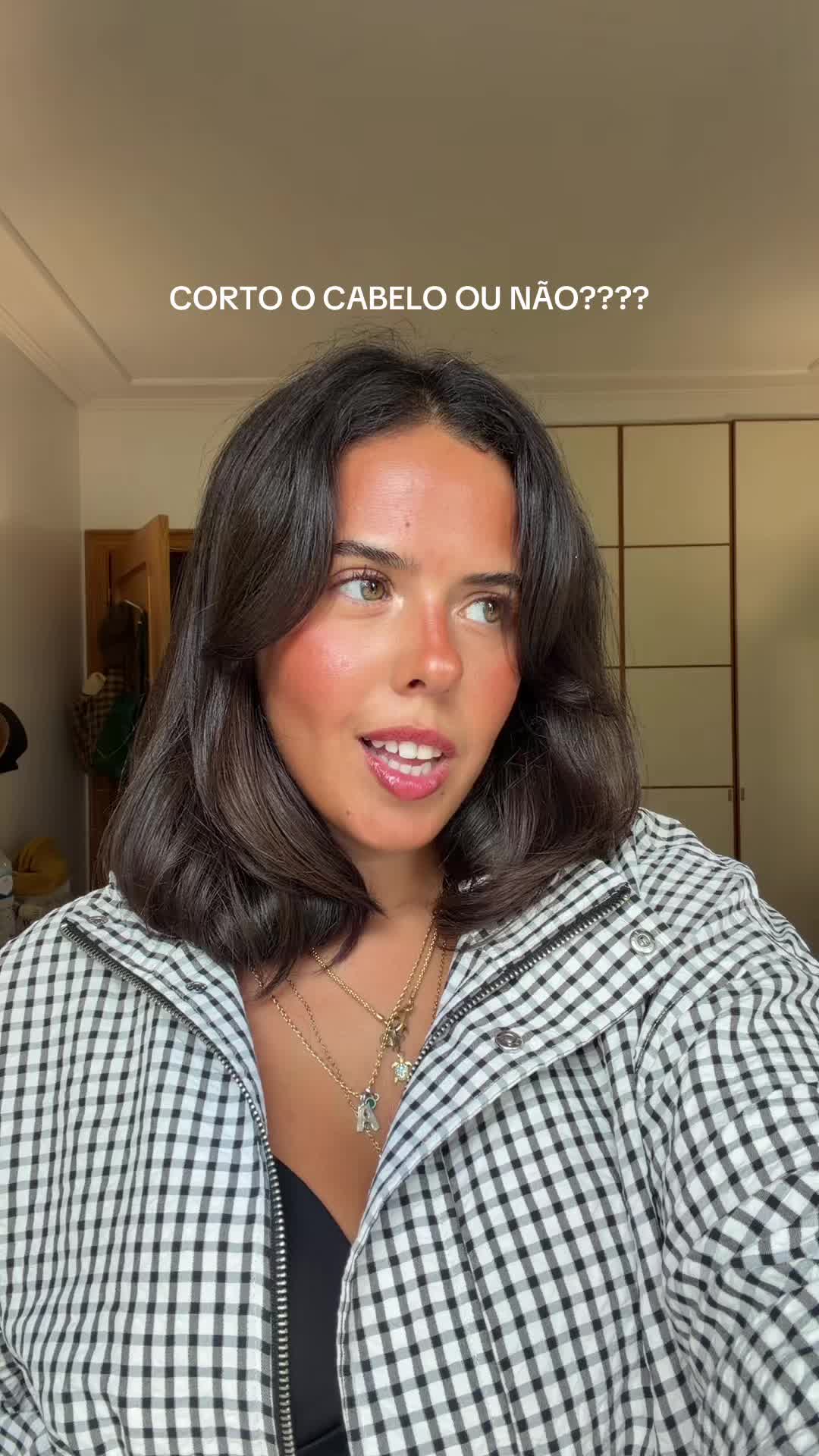 @nenas teixeira