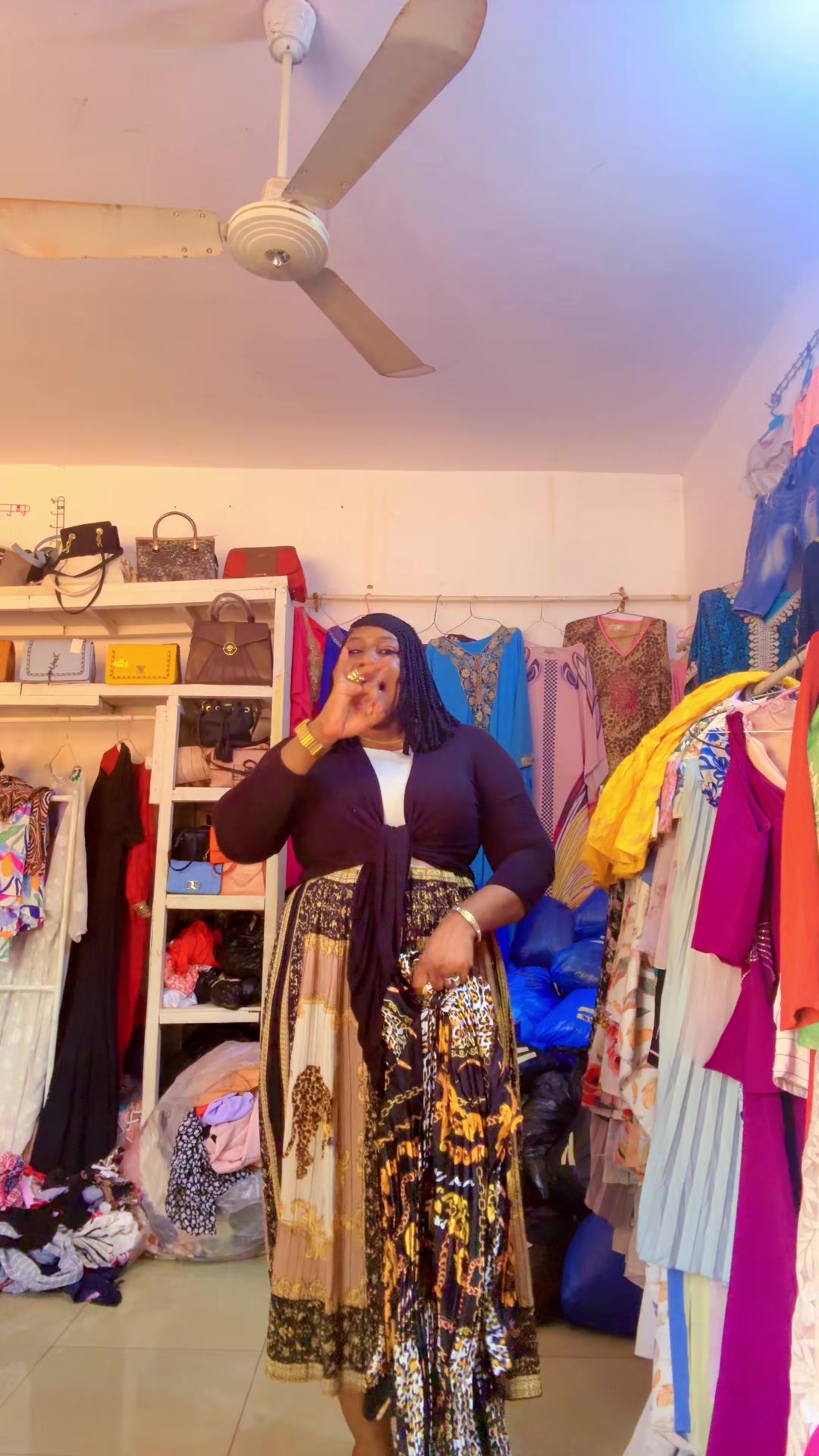 @Nènè-kan-suguba👗🥻🩴👜