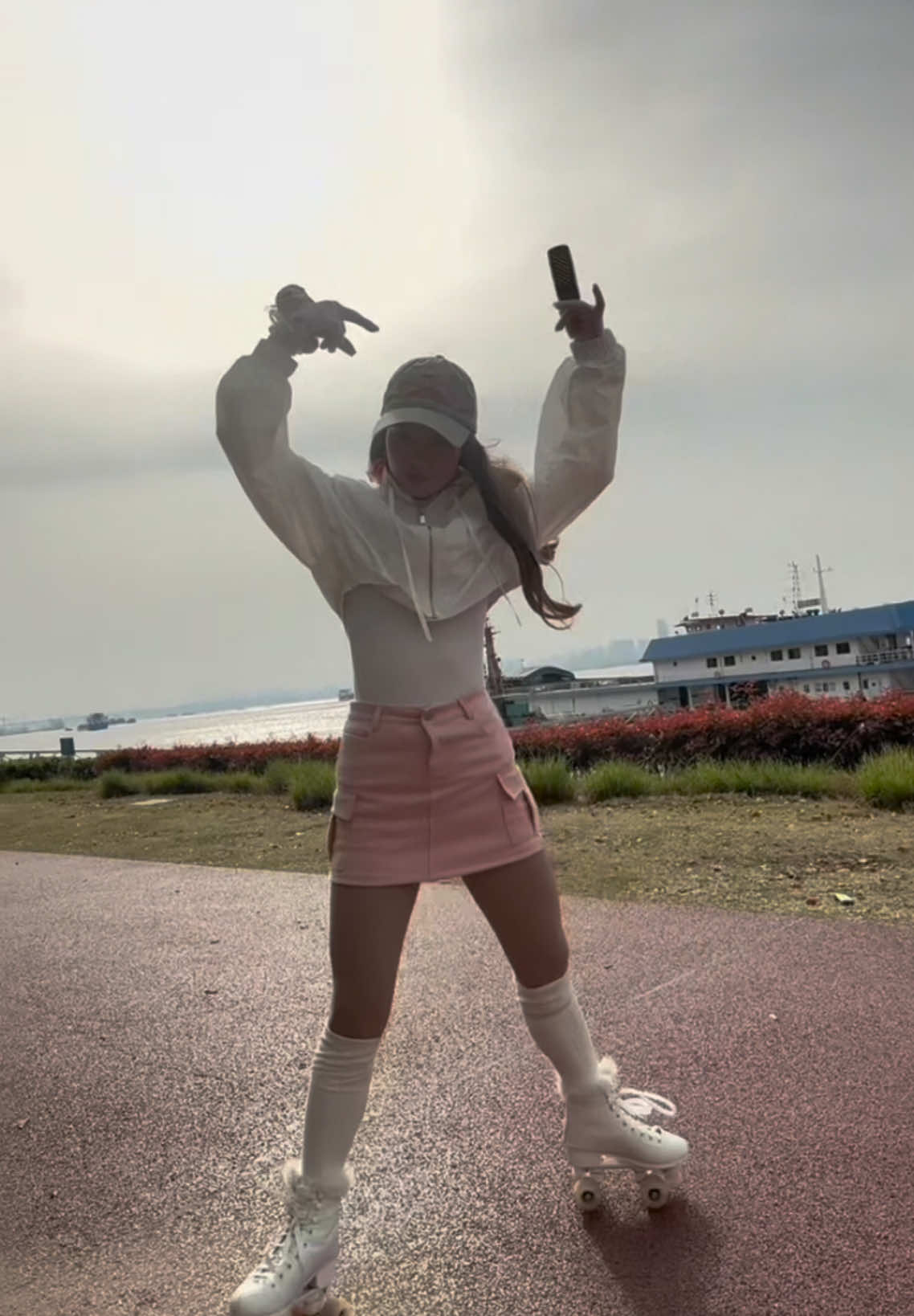 @JajaHoho Rollerskates