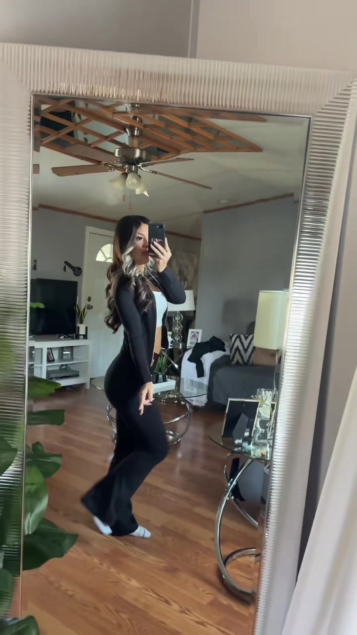 @𝒫𝒶𝑜𝓁𝒶 💋