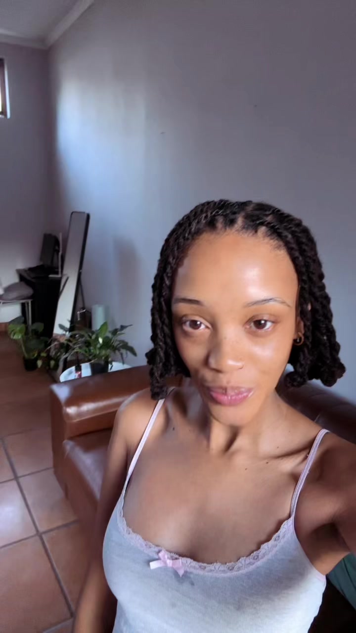 @Cel&egrave;an N🇿🇦🌸💕