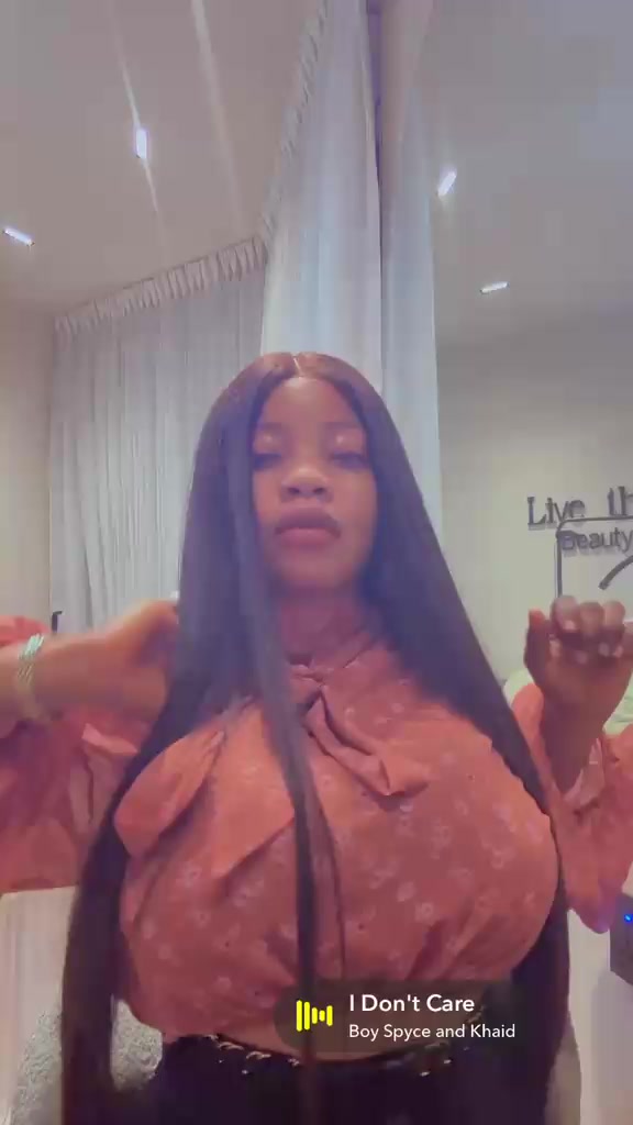 @Juicyqueen1b