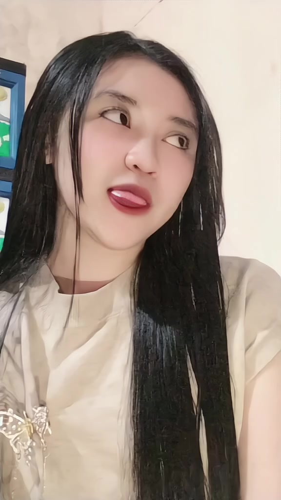 @Nona.Vic
