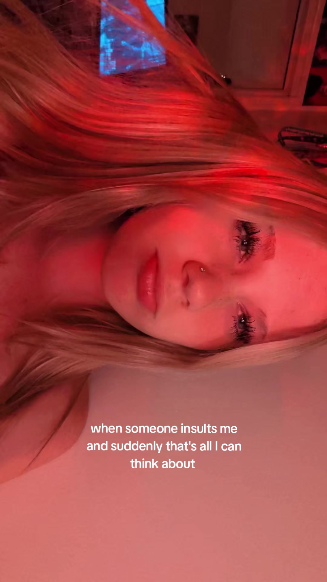 @ellaa🕸️