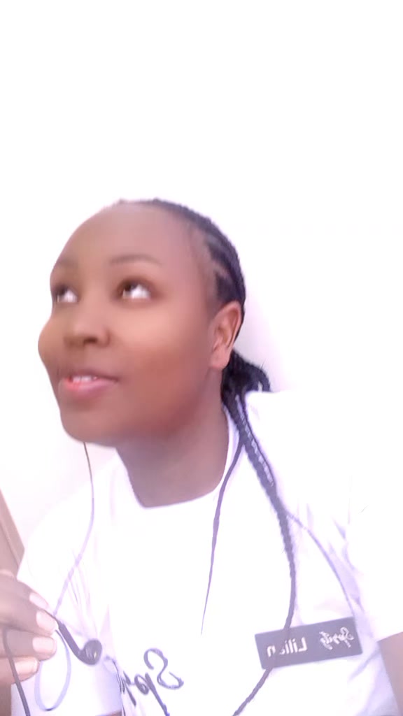 @NaturalHairByLilian