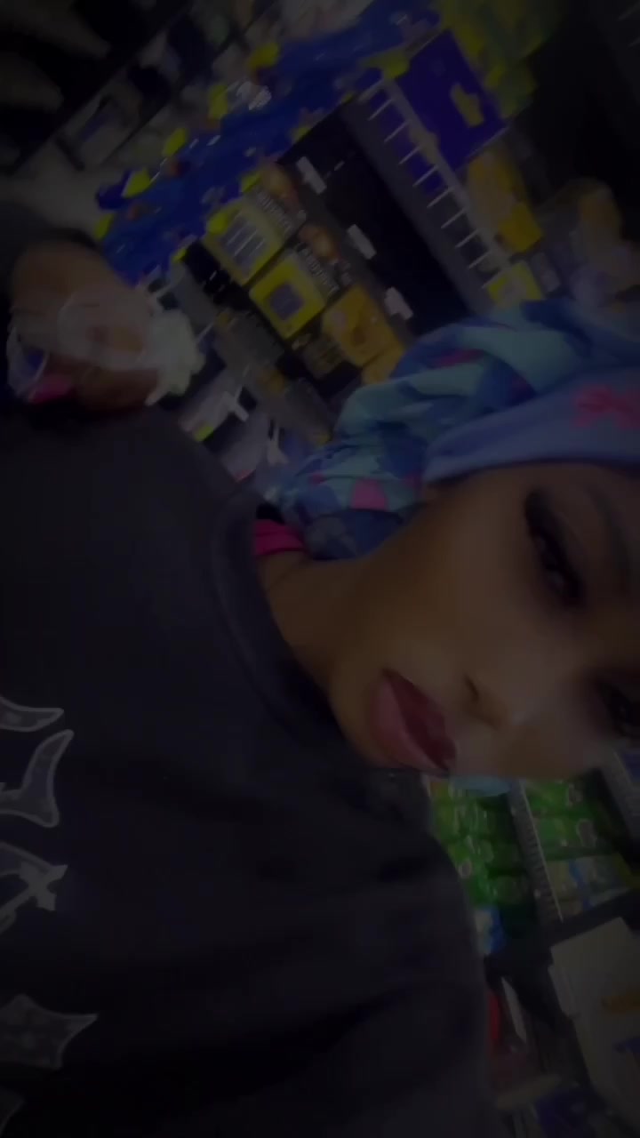 @VICKIMINAJ🍁