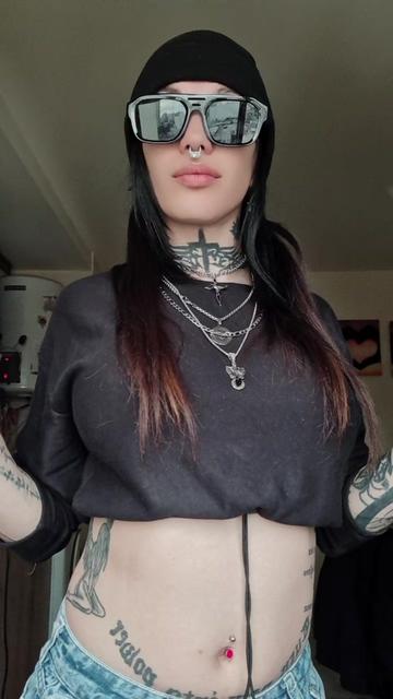 @🦂🖤♔♱A𝖓𝖌𝖎𝖊 𝕱𝖔𝖝♱♔🖤🦂